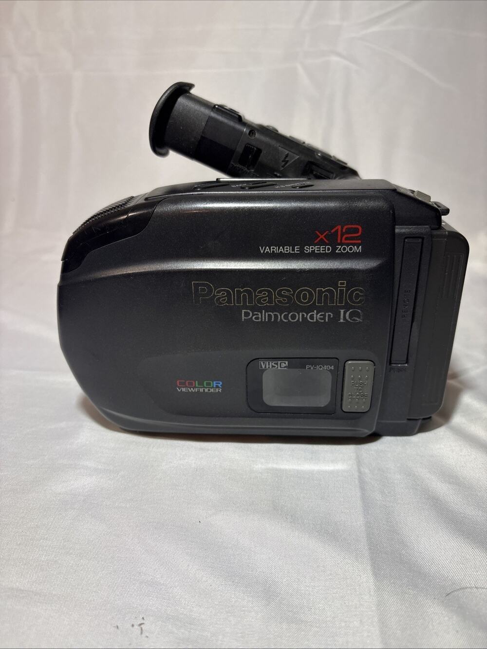 Grey Panasonic Palmcorder IQ PV-IQ404 VHS-C Camcorder 12X Zoom *Tested Working*